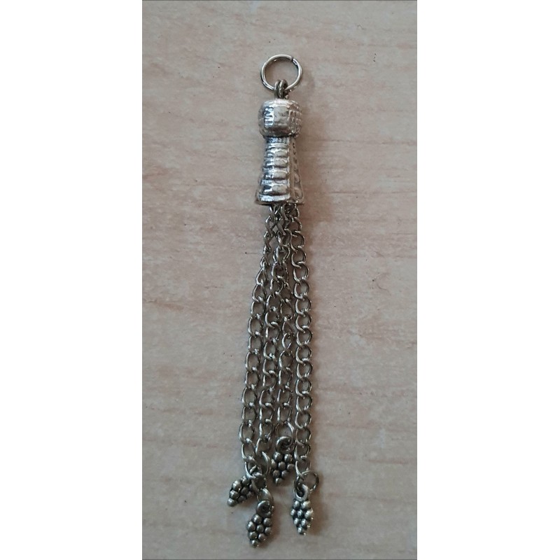 Quasten Metall