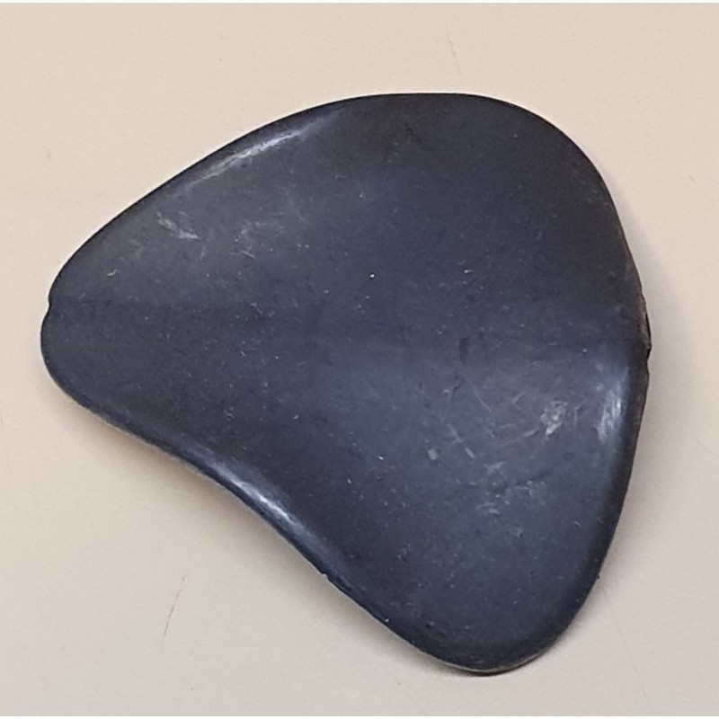 Kunststoff Perlen Dreieck schwarz