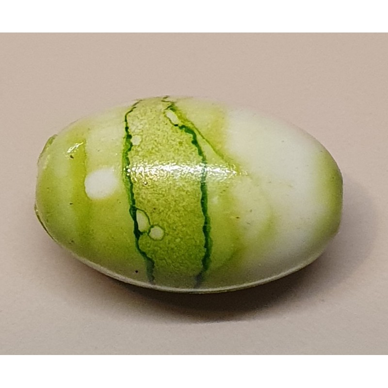 Kunststoff Perle oval grün