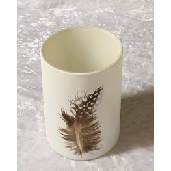 Glas mit Feder 2