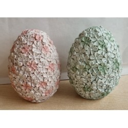 Ei mit Blumen mint Polyresin