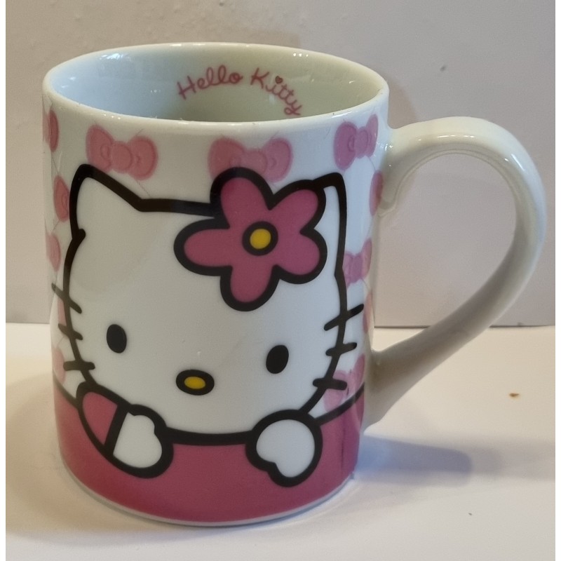 Hello Kitty Porzellan Tasse