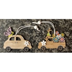 Holz Auto mit Kaninchen