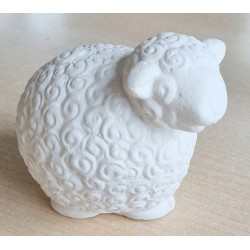 Beton Schaf stehend weiss