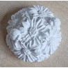 Beton Margeriten und Marienkäfer weiss