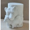 Beton Bär/Baumstamm weiss