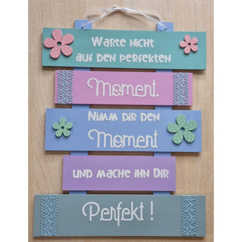 Schild Moment bunt