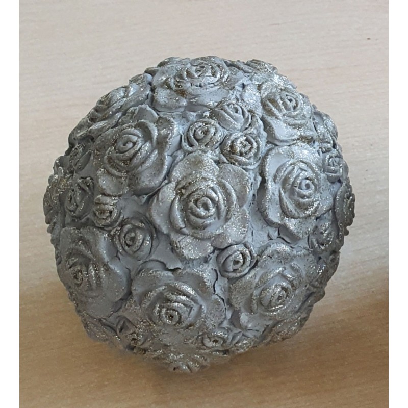 Rosenkugel aus Beton mittel