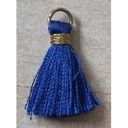 Quaste blau