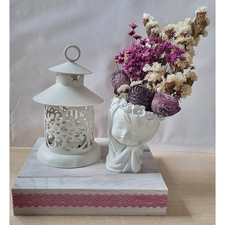 Teelichtdeko mit Trockenblumen magenta