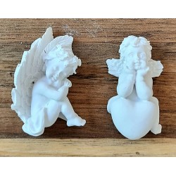 Beton Engel mit grossen Flügel weiss