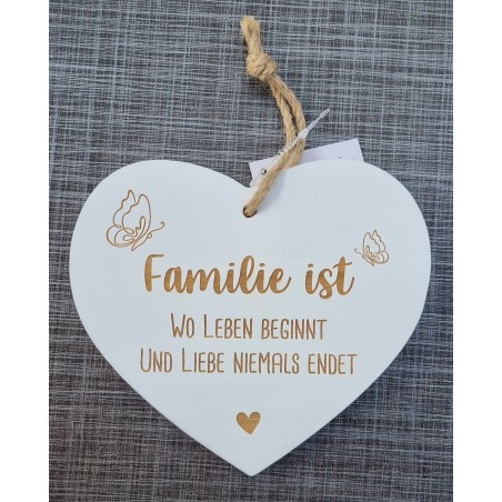 Holz Herz weiss  " Familie ist..."