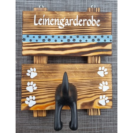 Leinengarderobe hellblau geflammt