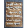 Schild geflammt  " Es gibt viele schöne Träume..."