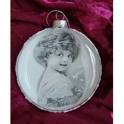 Glaskugel flach Nostalgie "Mädchen von der Seite "