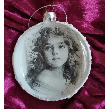 Glaskugel flach Nostalgie "Mädchen mit langen Haaren"