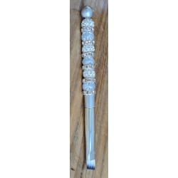 Kosmetik Pinsel klein und schräg   weiss