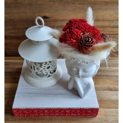 Teelichtdeko mit Trockenblumen rot