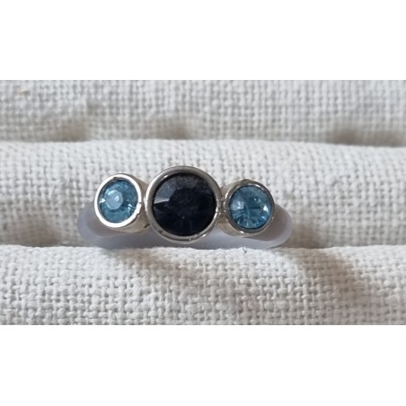 Ring mit Swarovski Steinen türkis/hellgrau