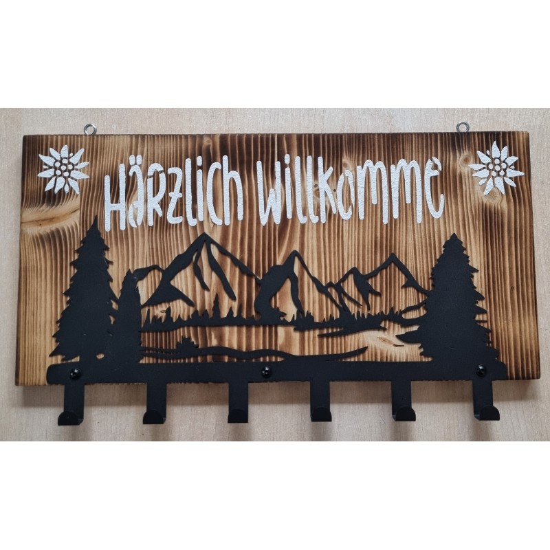 Garderobe Berge/Härzlich Willkomme geflammt