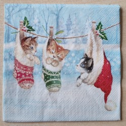 Serviette  Drei Katzen in Socken/Schnee