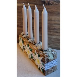 Adventsgesteck Edelweiss beige
