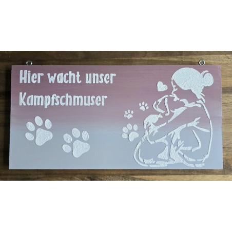 Schild " Hier wacht unser Kampfschmuser "  altrosa/hellgrau
