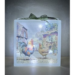 Glasbaustein Henne und Hahn auf Bauernhof/hellgrün