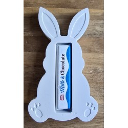 Beton Hase flach neutral
