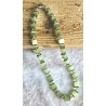 Kette mit Würfel-Perlen hellgrün