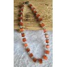 Kette mit Würfel-Perlen hellrot