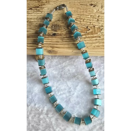 Kette mit Würfel-Perlen mint