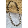 Kette mit Würfel-Perlen braun