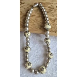 Kette mit Kashmiri Perlen creme/silber