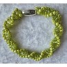 Gefädeltes Armband hellgrün