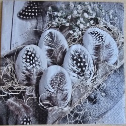 Serviette Ostereier mit Federn