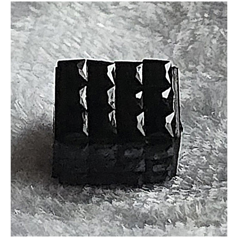 Kunststoff Würfel-Perle schwarz