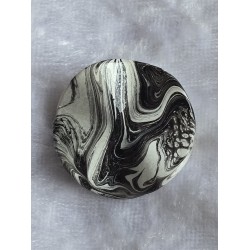 Kunststoff Perle rund-flach-gewellt schwarz/weiss