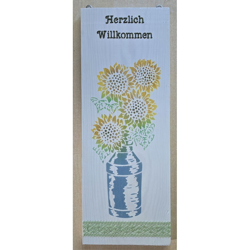 Schild "Herzlich Willkommen"/Sonnenblumen