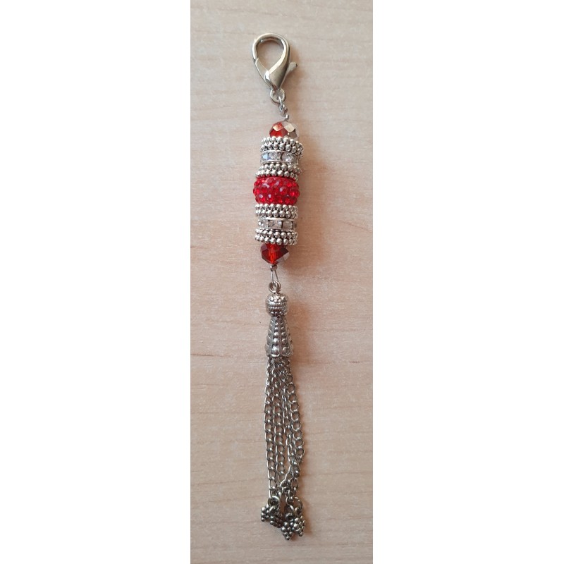Schmuckanhänger mit Strassperlen rot