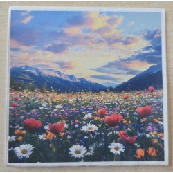 Serviette Blumenwiese/Berge/Wolkenhimmel