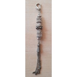 Schmuckanhänger mit Strassperlen schwarz/weiss
