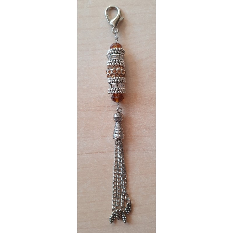 Schmuckanhänger mit Strassperlen braun