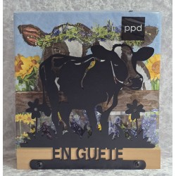 Servietten-Halter Kuh mit zwei Blumen/natur