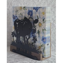 Servietten-Halter Kuh mit zwei Blumen/gräuchte Eiche