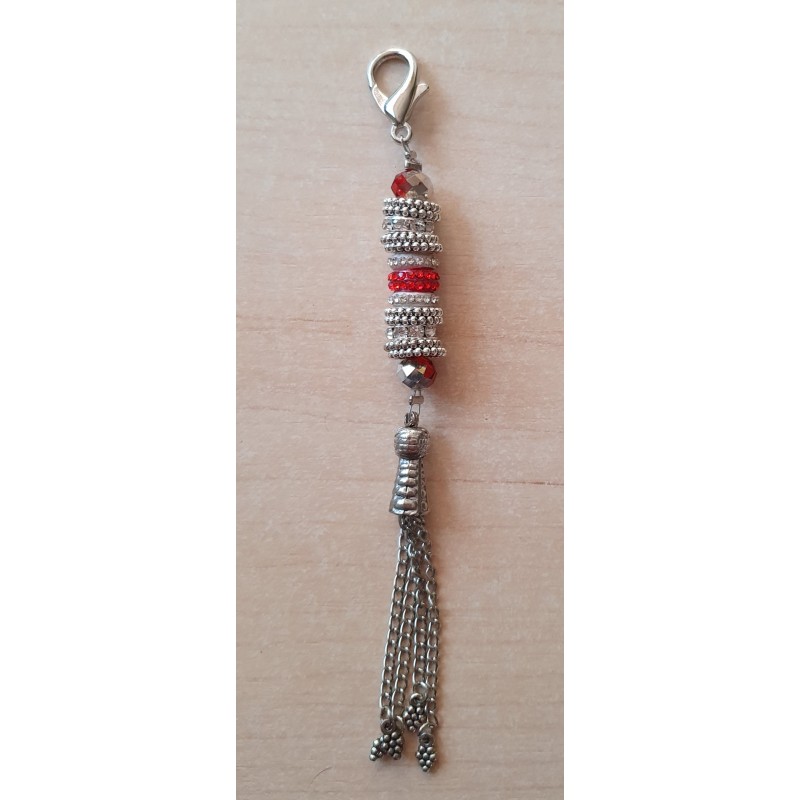 Schmuckanhänger mit Strassperlen rot