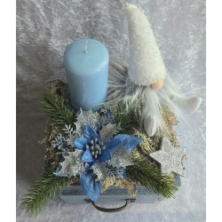 Weihnachts Kiste mit Kerze/Wichtel/blau-weiss