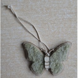 Holz Aufhänger Schmetterling salbeigrün