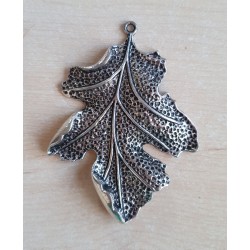 Anhänger Blatt
