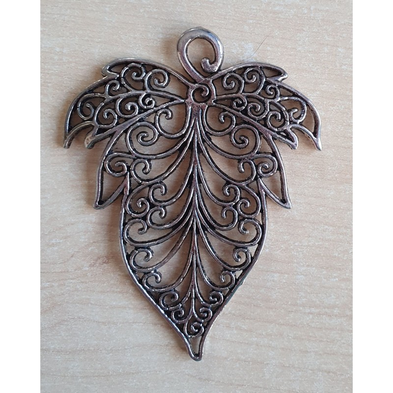 Anhänger Blatt